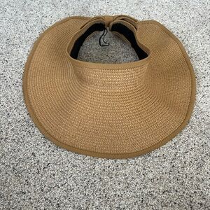 Wide Brim Sun Visor Hat in Brown